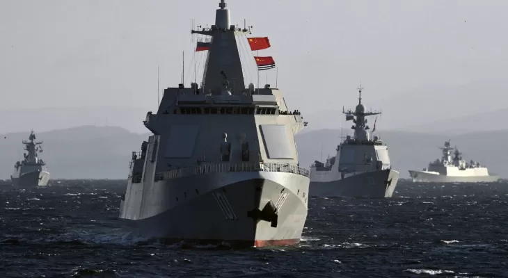 مانور نظامی چین و روسیه در دریای چین شرقی