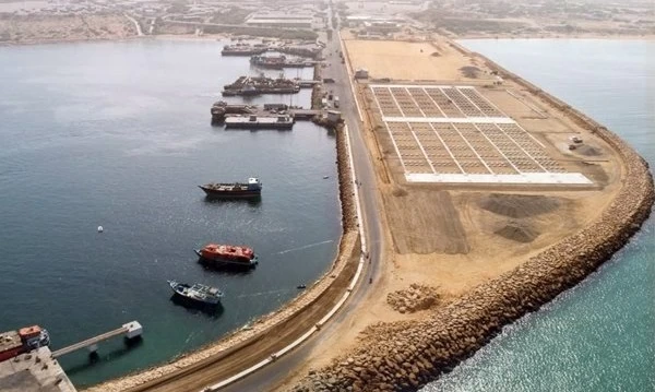گزارش وزیر صمت از پروژه نمک زدایی آب دریای عمان