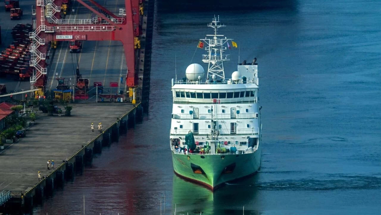 کشتی متهم به جاسوسی اجازه تحقیقات دریایی در سریلانکا را گرفت