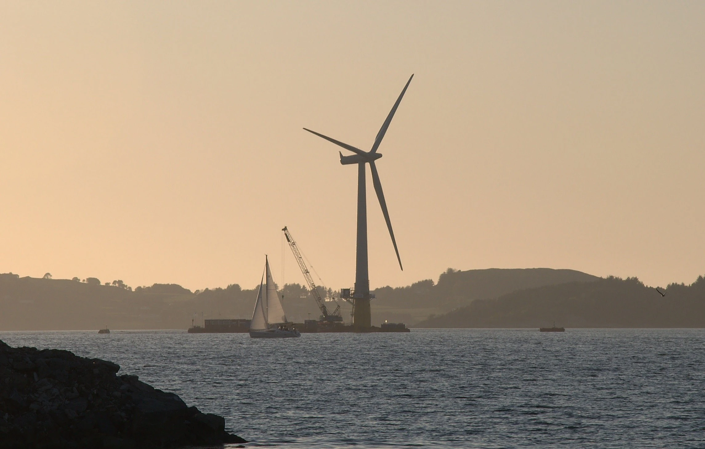 صادرات انرژی سبز از دریای خزر به اتحادیه اروپا