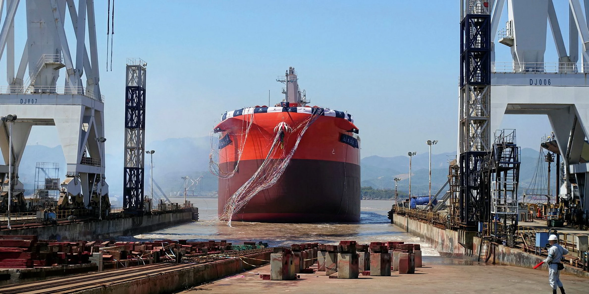ناوگان نفتکش جهان نیازمند 1100 فروند کشتی جدید است